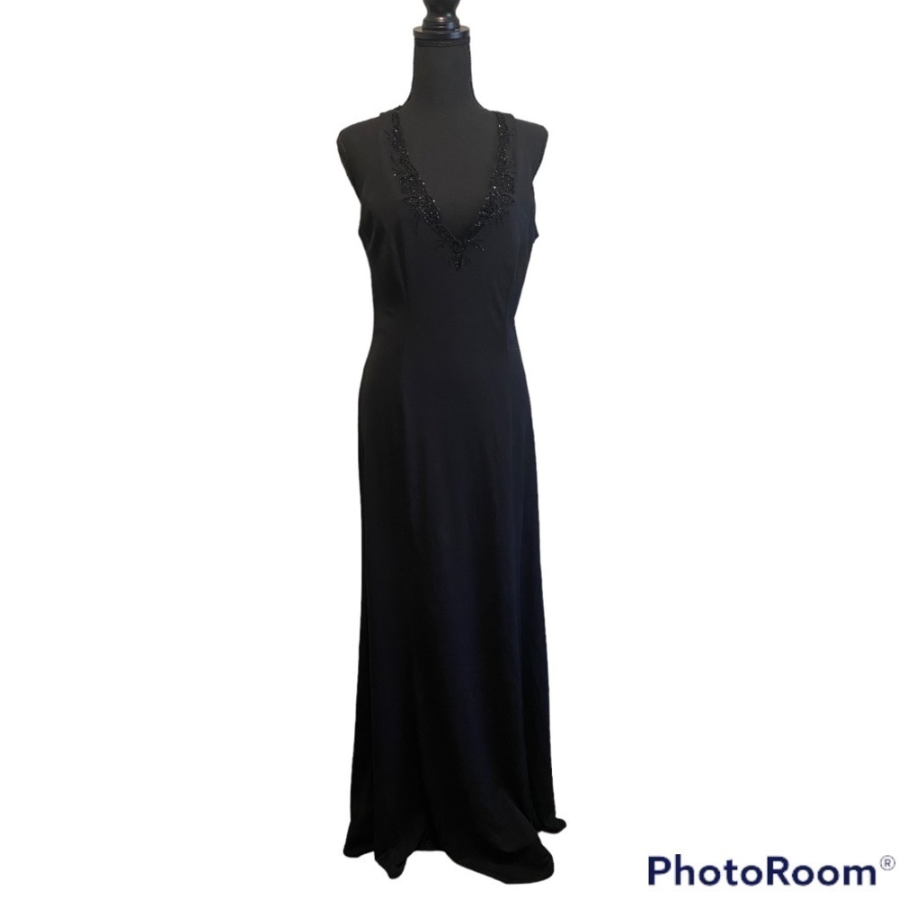 RIMINI by Shaw V Neck Sequin Detail Cocktail dress | 8